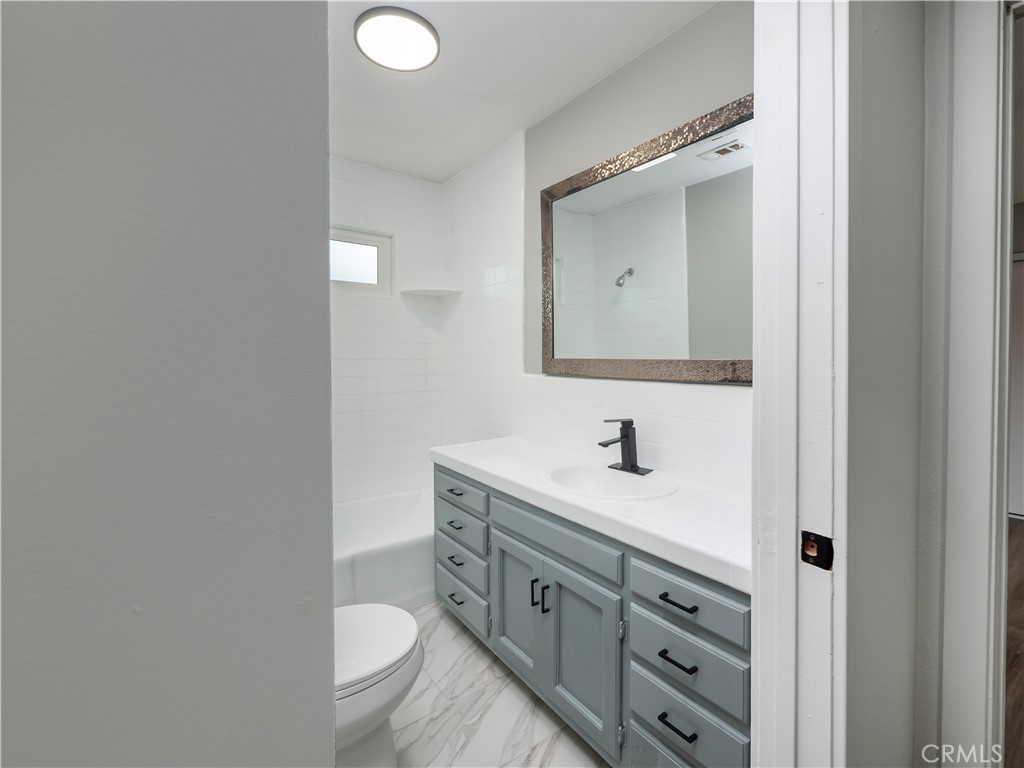 5245 Navarro Property Photo 26