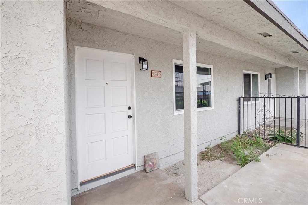 5245 Navarro Property Photo 31