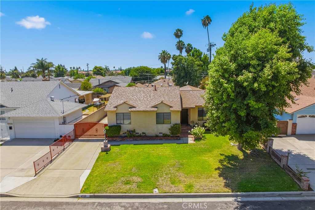 4139 N Ellen Property Photo 4