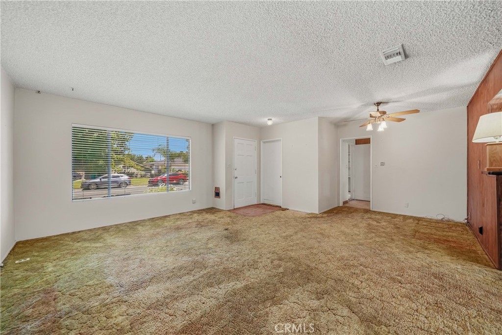 4139 N Ellen Property Photo 8