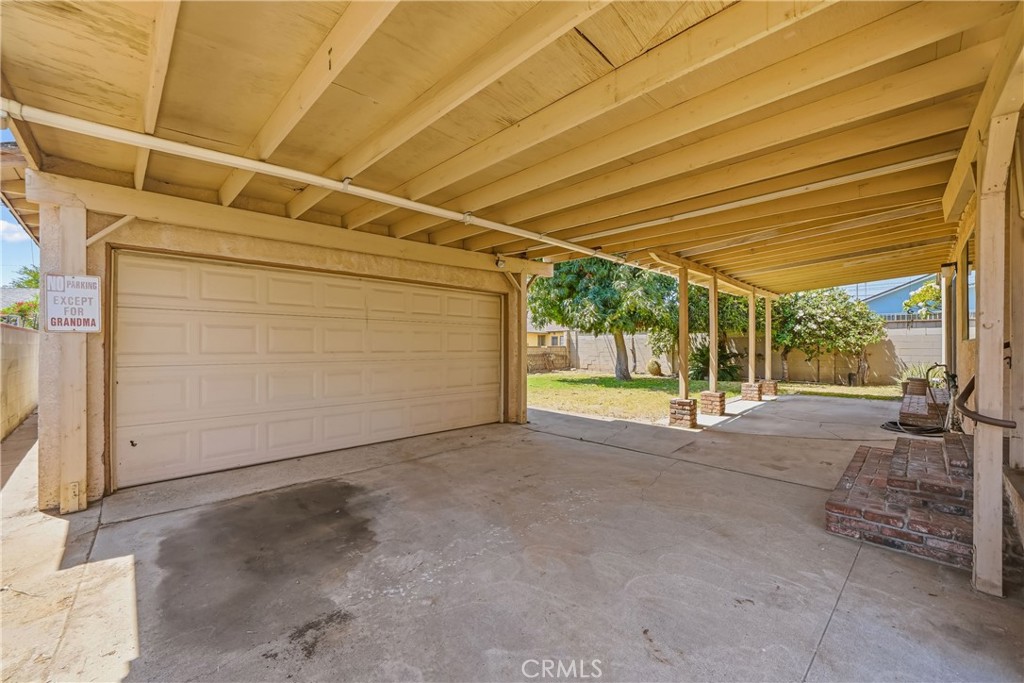 4139 N Ellen Property Photo 33