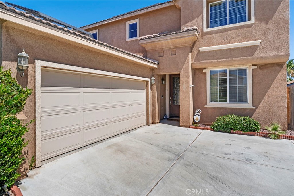 14490 Arthur Street Property Photo 5