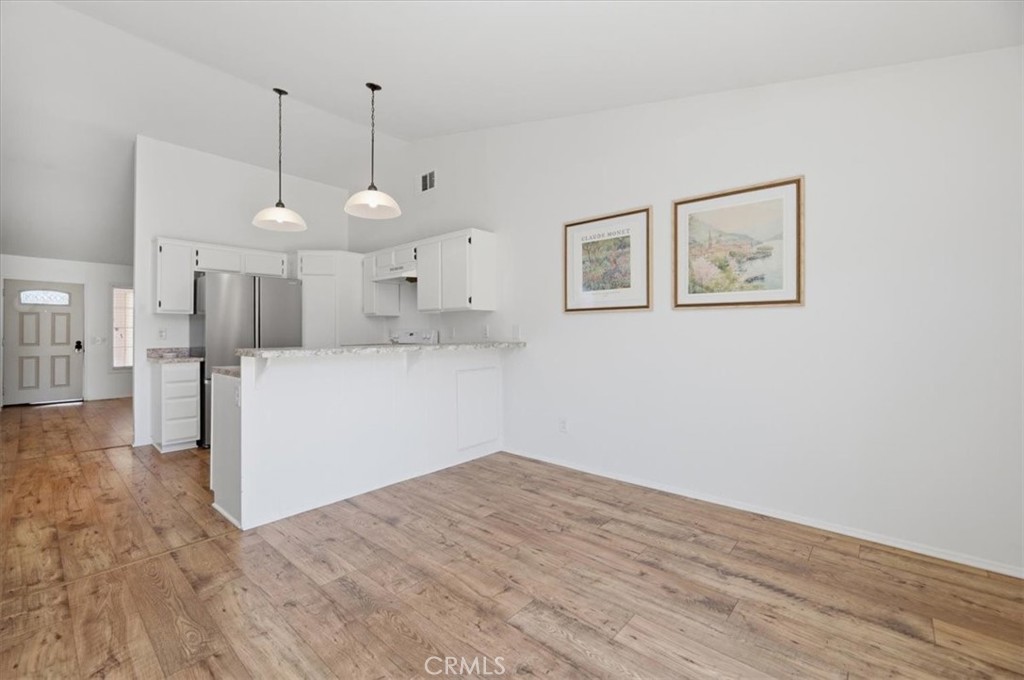 12348 Hythe Property Photo 11