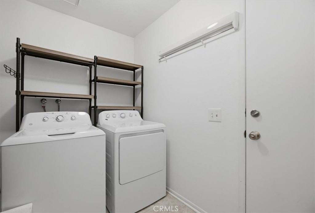 12348 Hythe Property Photo 13