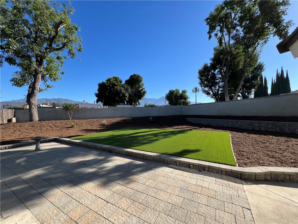 122 Fulton Way Property Photo 14