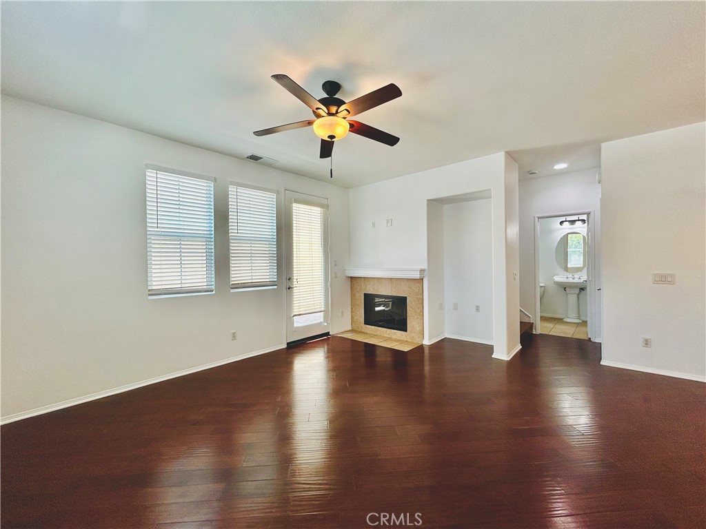 14602 Longwood Property Photo 4