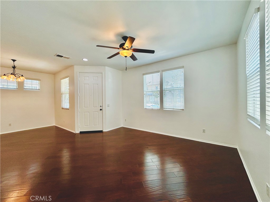 14602 Longwood Property Photo 6