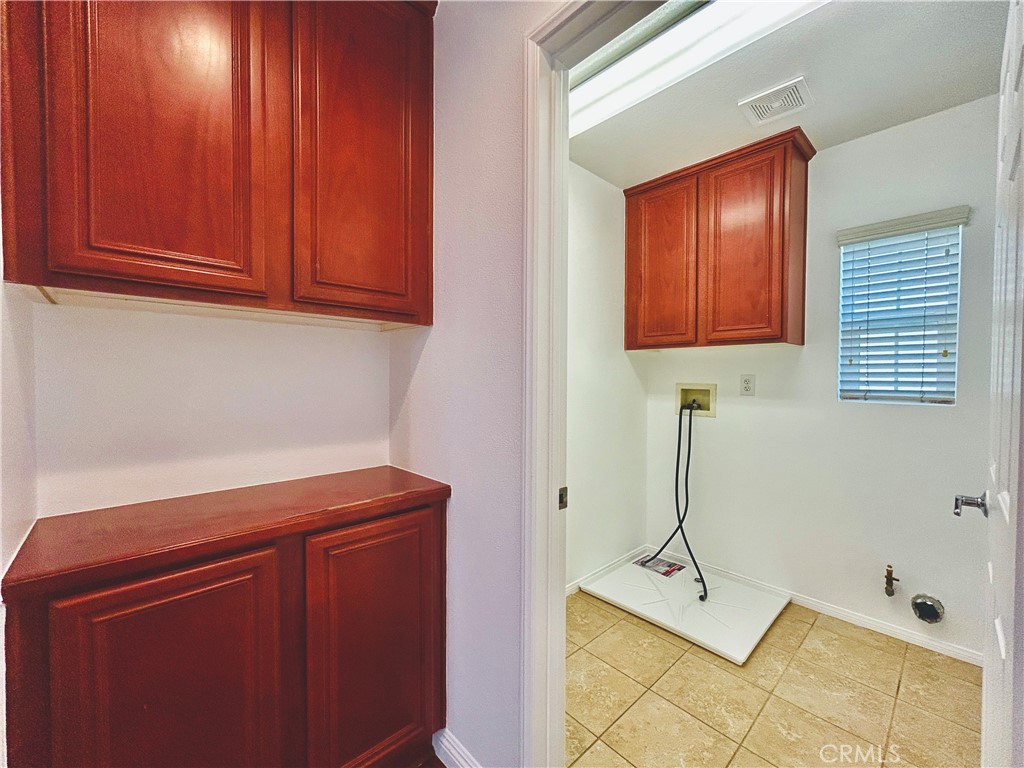 14602 Longwood Property Photo 12