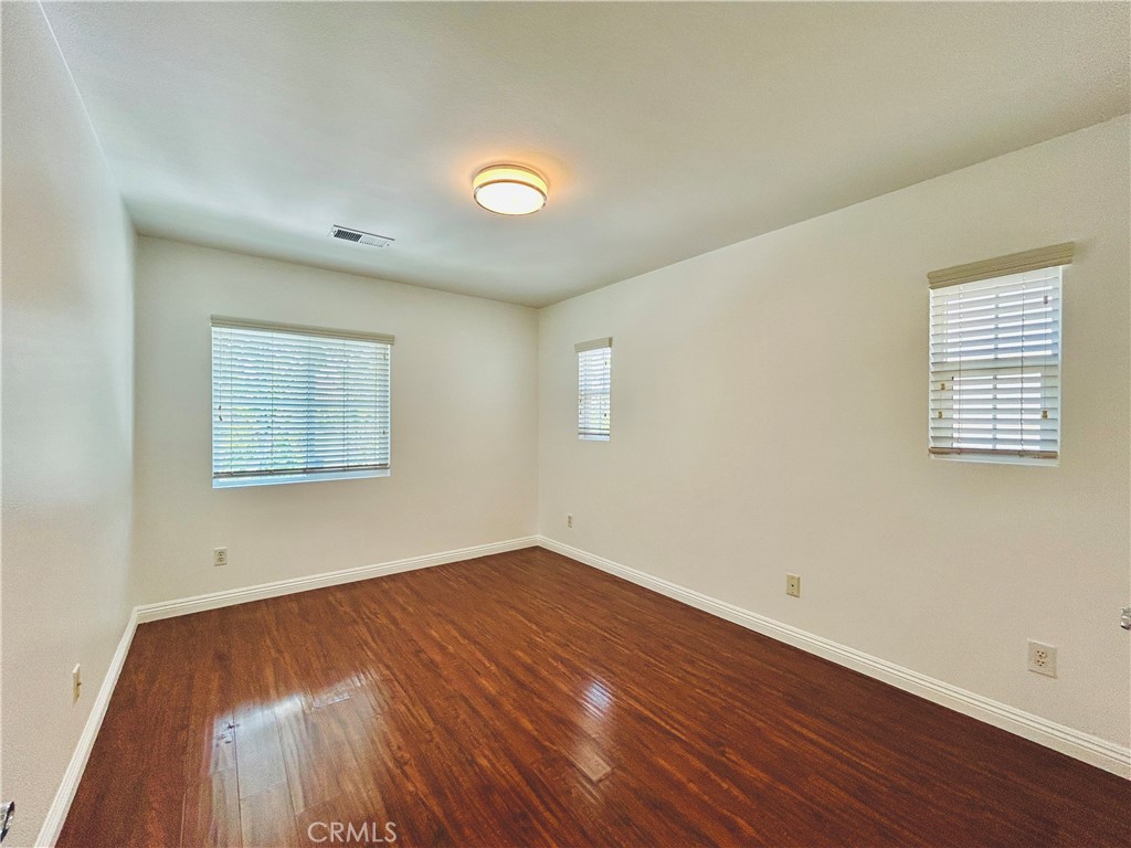 14602 Longwood Property Photo 14