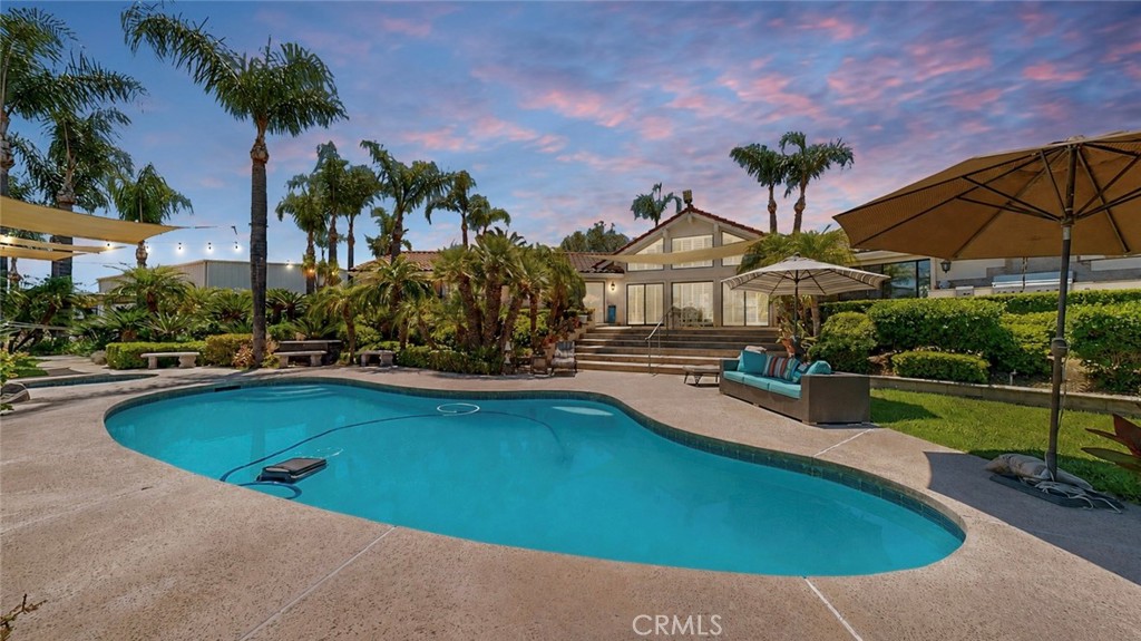 17850 Vista Del Lago Property Photo 4