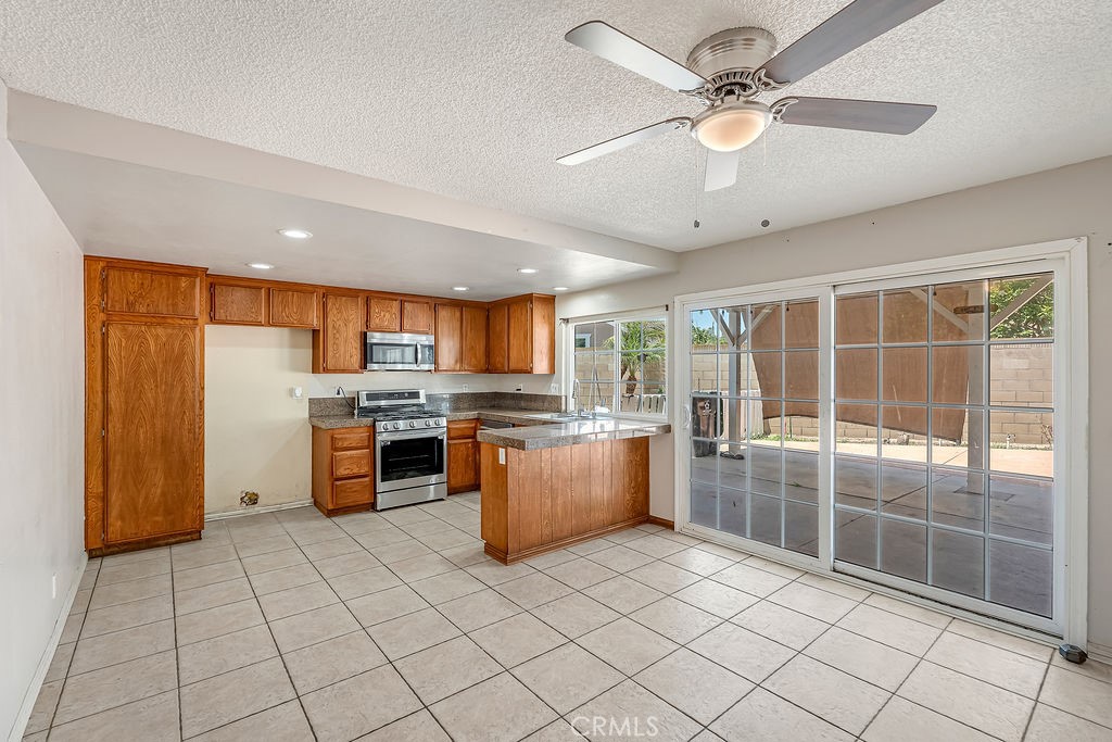 1610 S Joane Way Property Photo 19