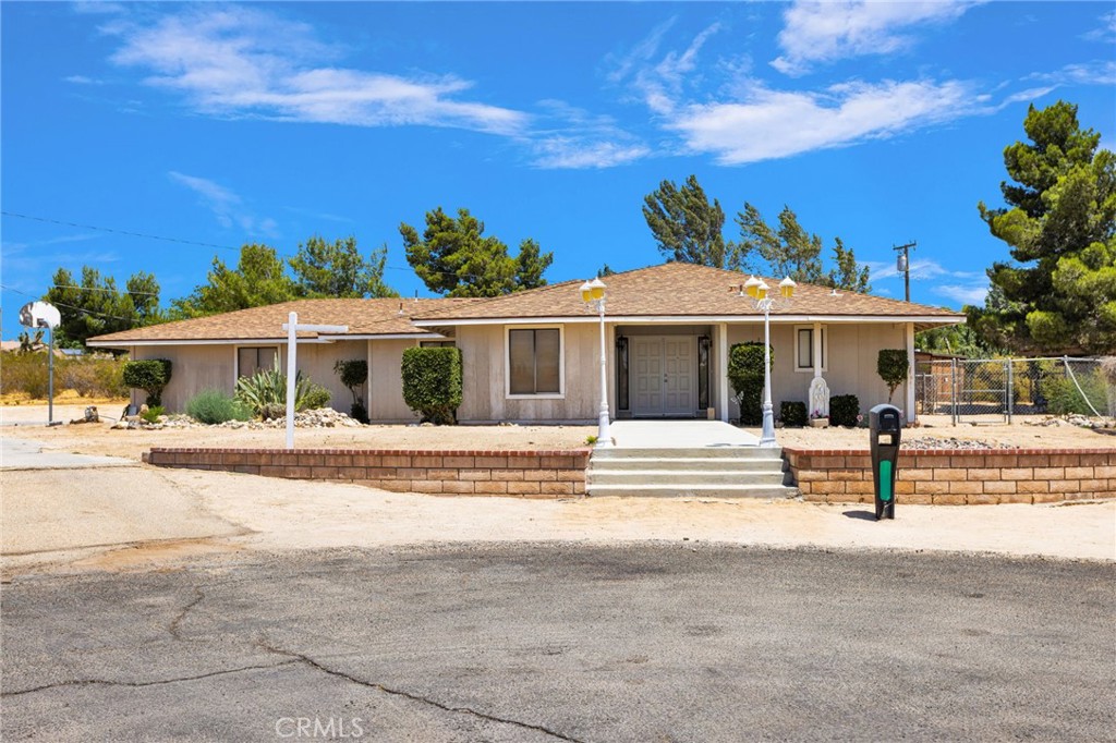 14643 Havasu Ln Property Photo 1