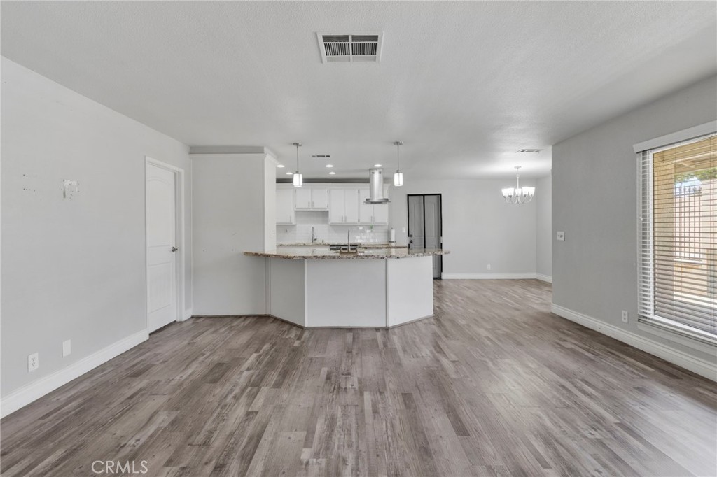 14643 Havasu Ln Property Photo 6