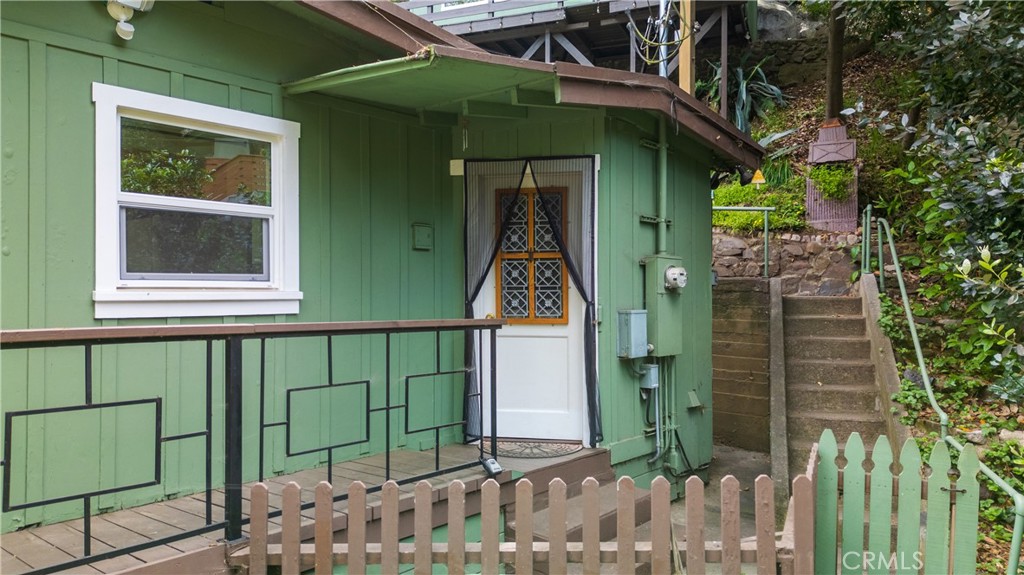 432 Fernwood Pacific Property Photo 5