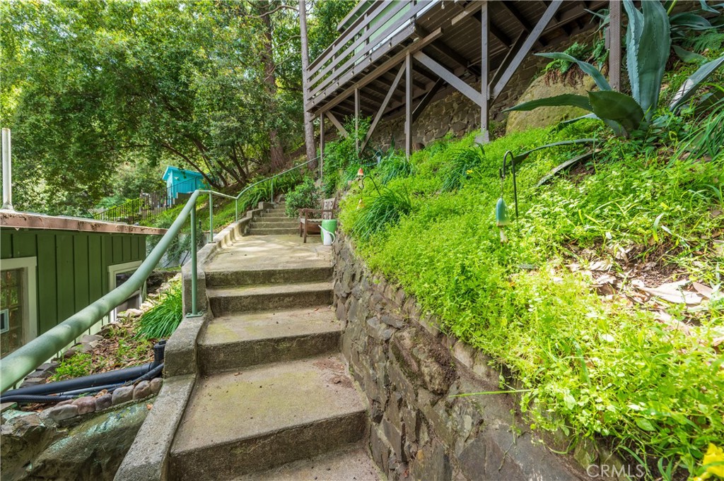 432 Fernwood Pacific Property Photo 54