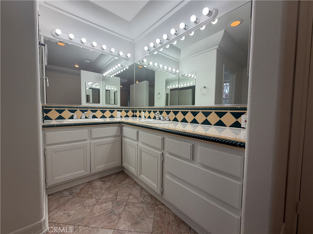 117 Evergreen Place Property Photo 30