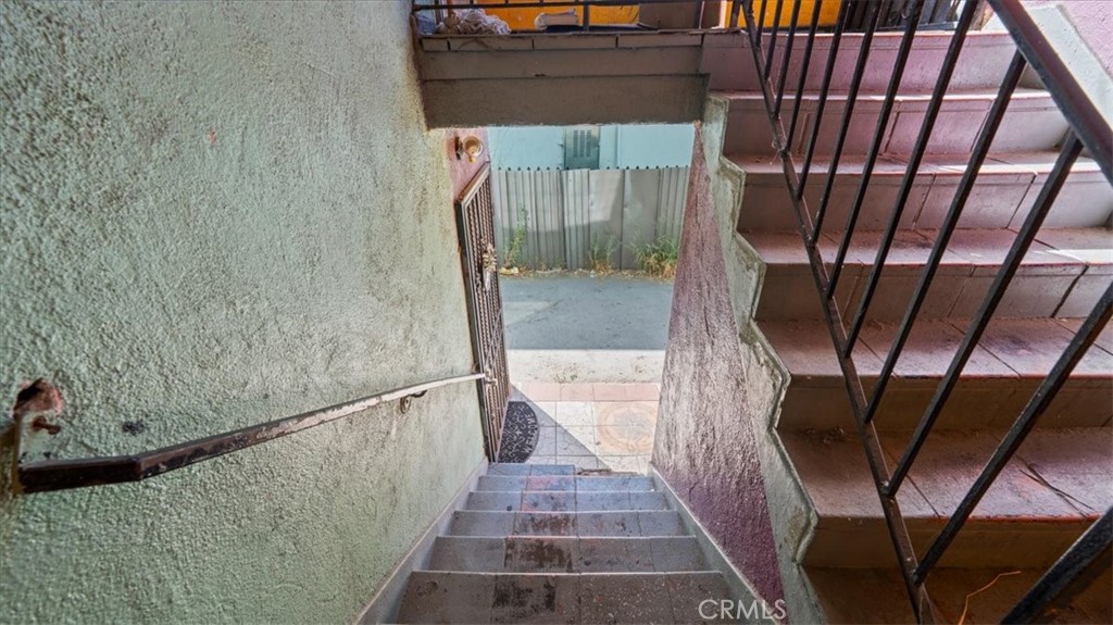 1362 E 20th Street Property Photo 6