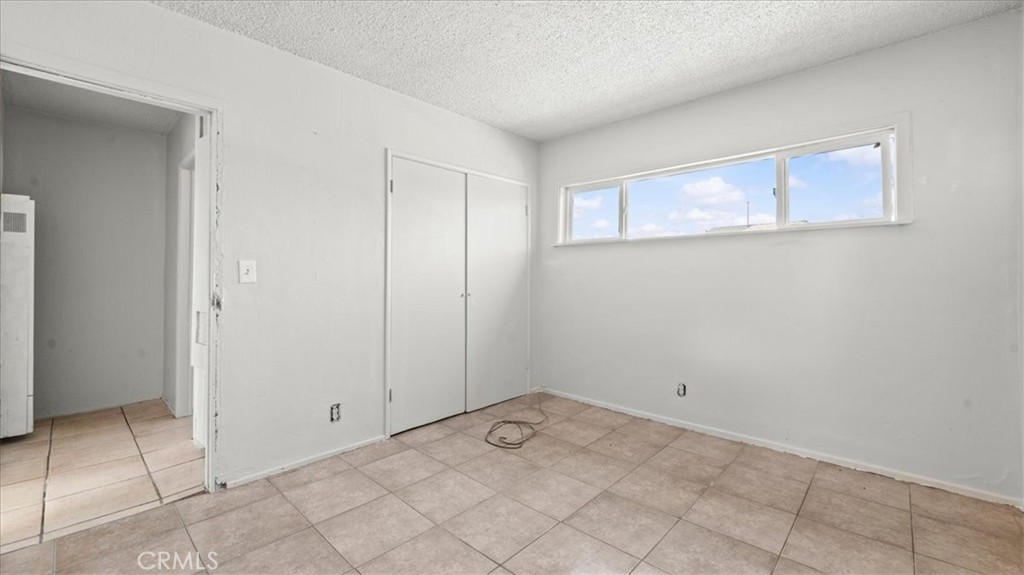 1362 E 20th Street Property Photo 20