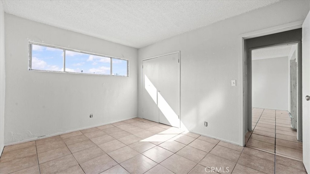 1362 E 20th Street Property Photo 23