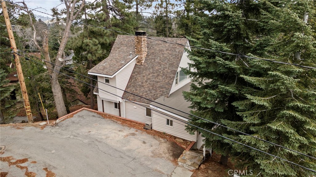 27638 Oak Knoll