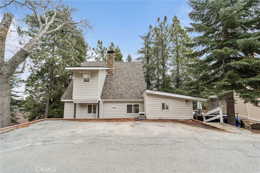 27638 Oak Knoll Property Photo 6