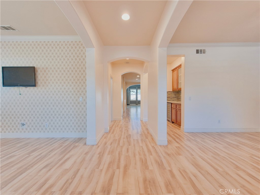 12537 Vintner Drive Property Photo 5