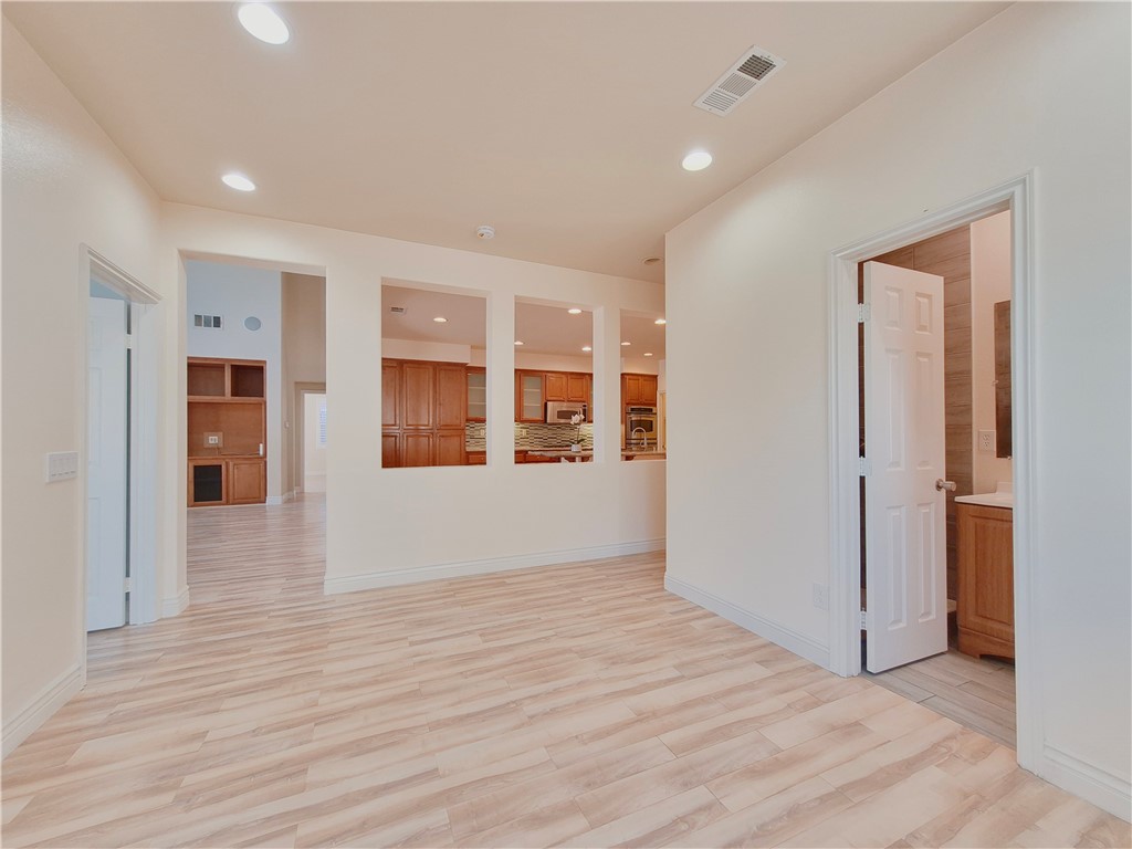 12537 Vintner Drive Property Photo 32