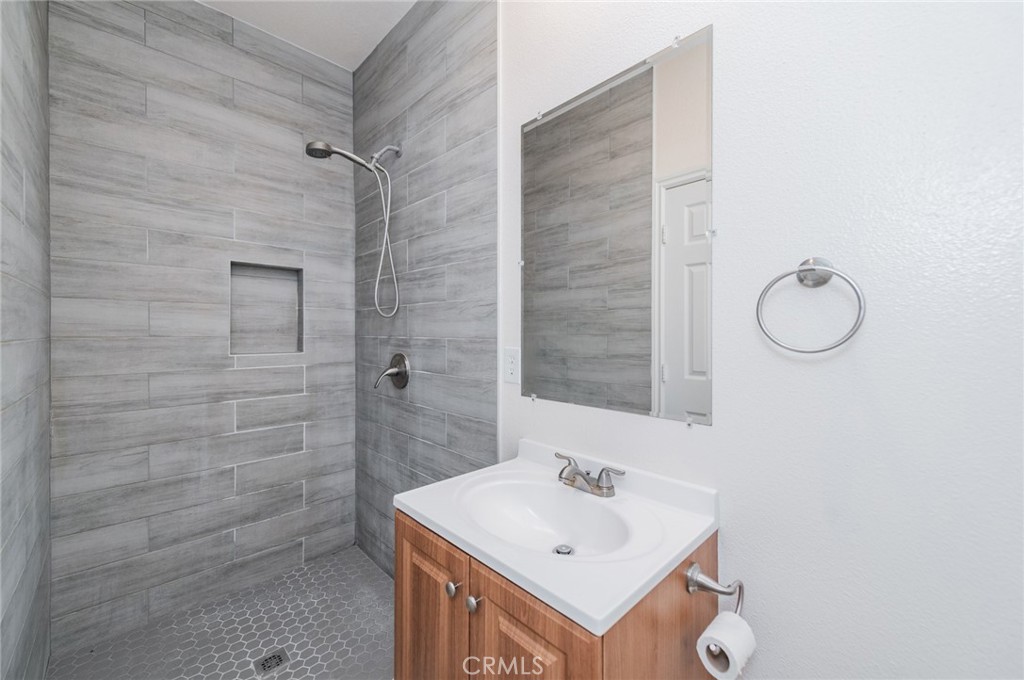 12537 Vintner Drive Property Photo 34