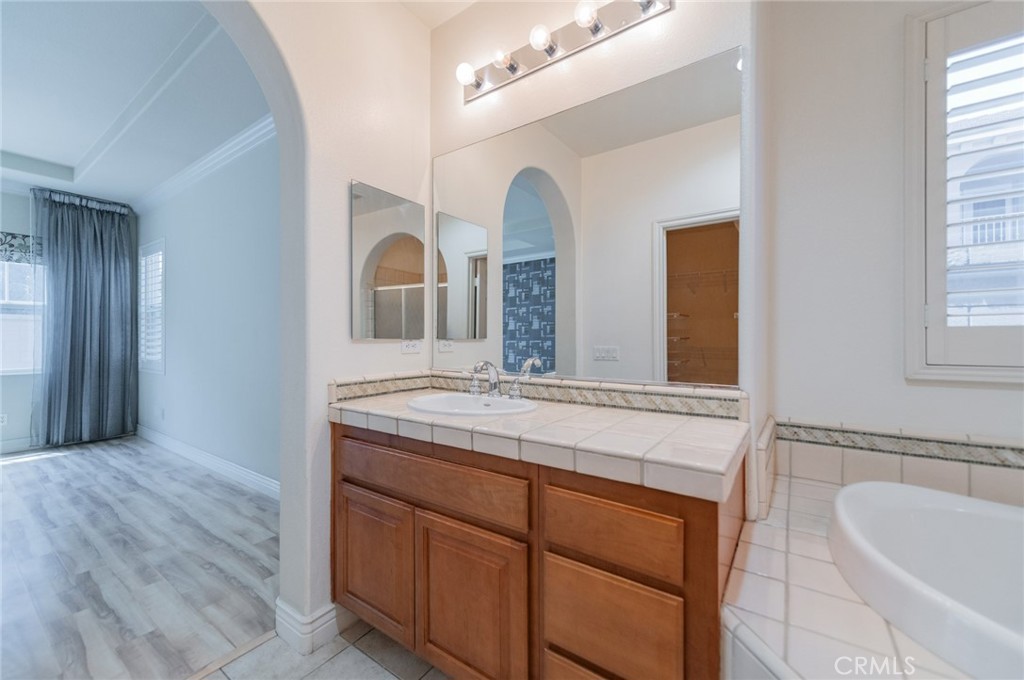 12537 Vintner Drive Property Photo 41