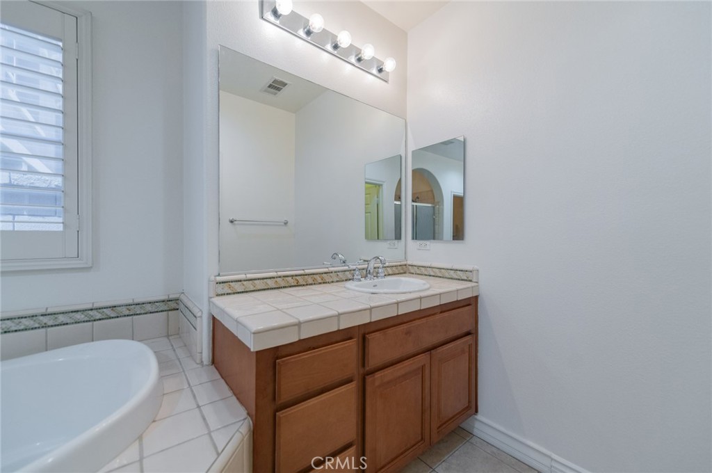 12537 Vintner Drive Property Photo 42