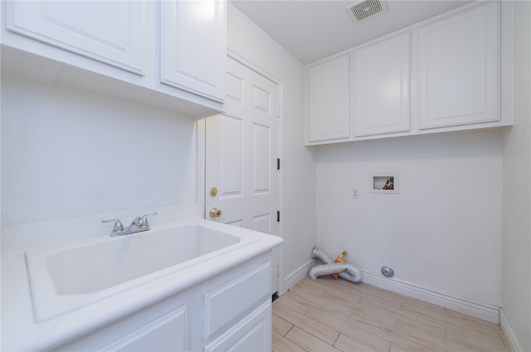 12537 Vintner Drive Property Photo 48