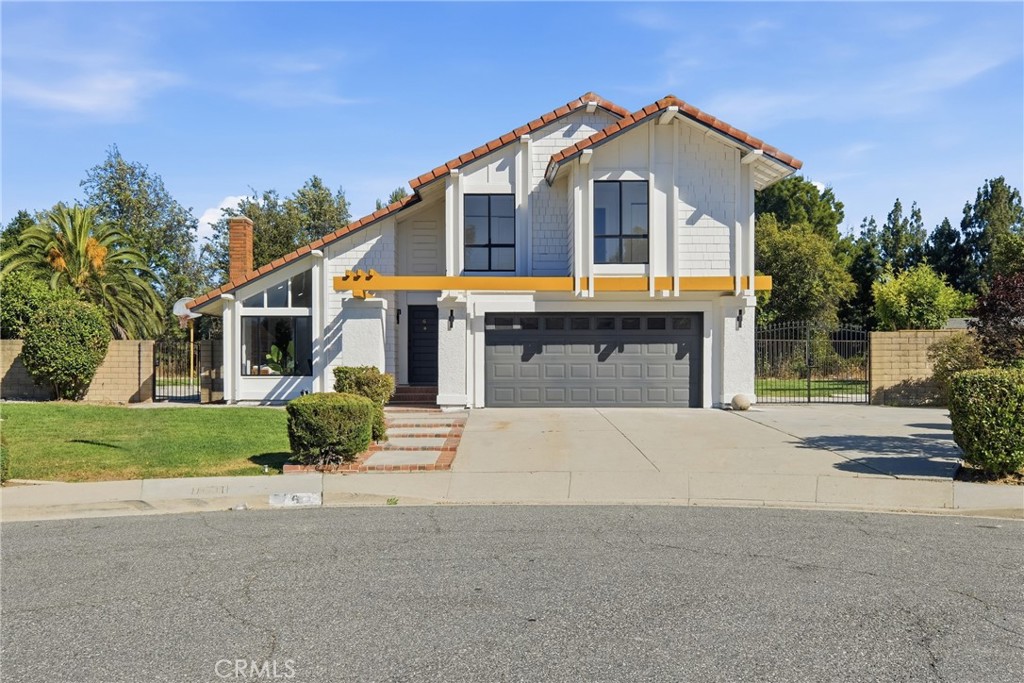 6 Skyview Property Photo 1