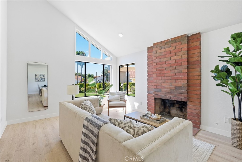 6 Skyview Property Photo 5