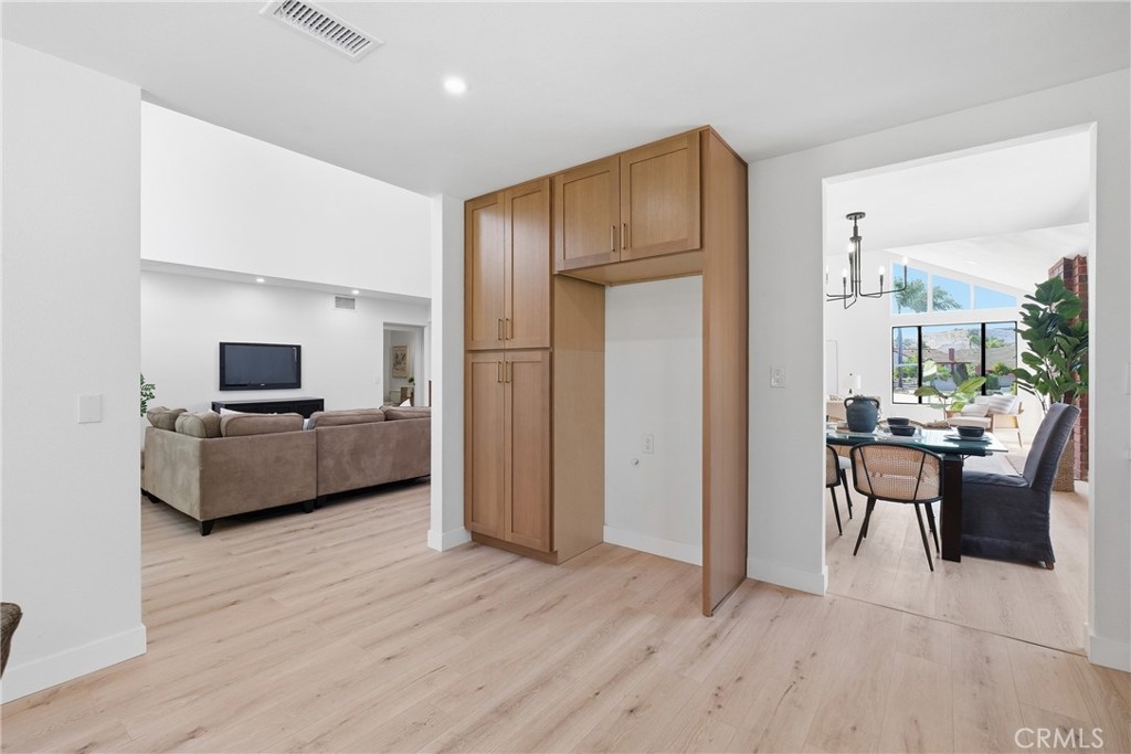 6 Skyview Property Photo 15