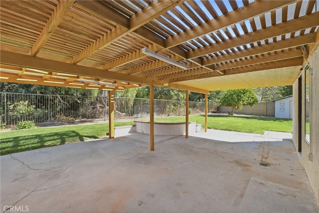 6 Skyview Property Photo 35