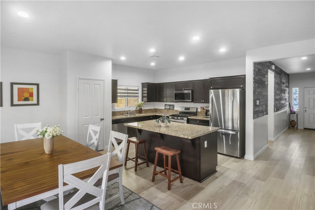 16768 Olive Tree Lane Property Photo 8