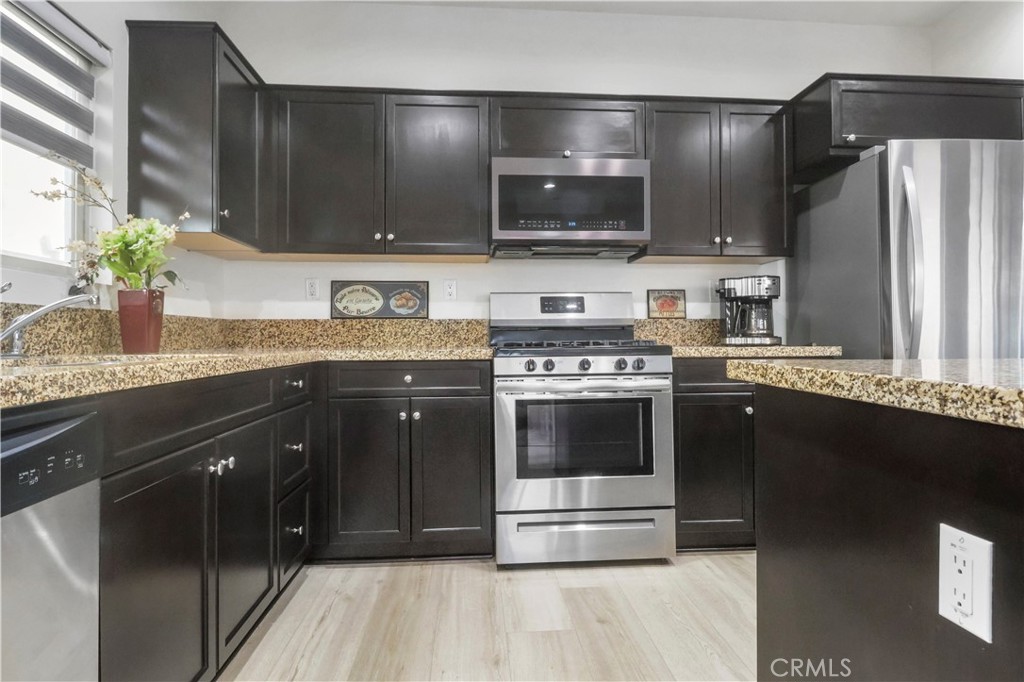 16768 Olive Tree Lane Property Photo 21