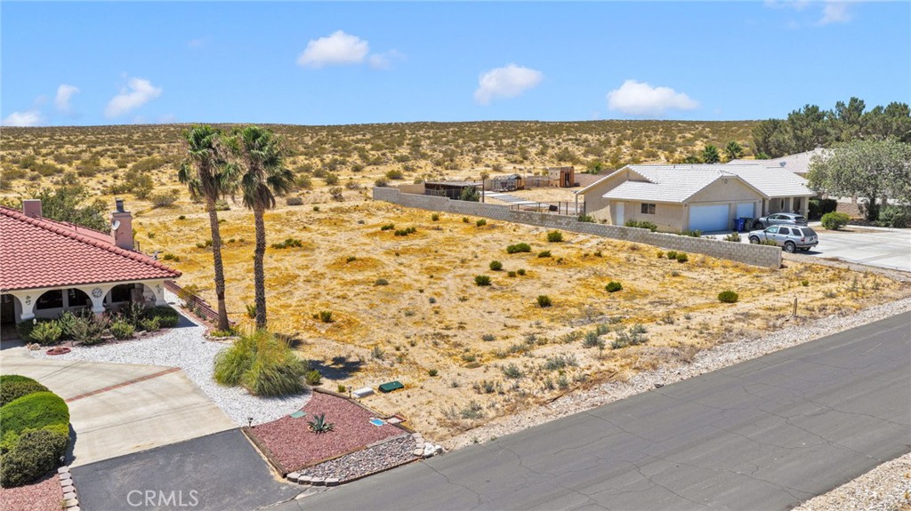 26708 Hitching Post Lane Property Photo 2