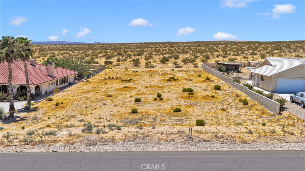 26708 Hitching Post Lane Property Photo 4