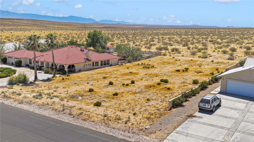 26708 Hitching Post Lane Property Photo 6