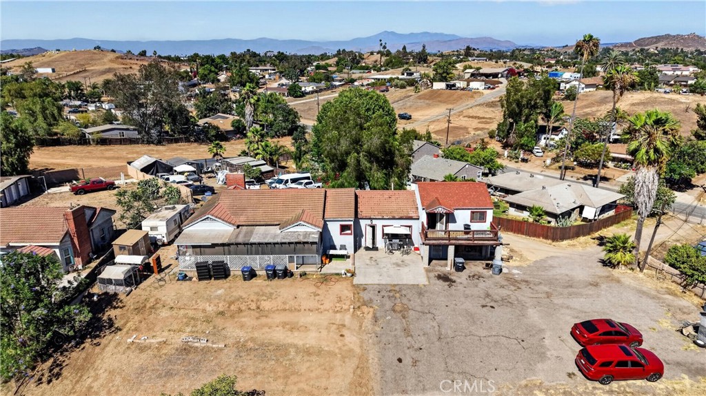 5145 Mitchell Property Photo 4