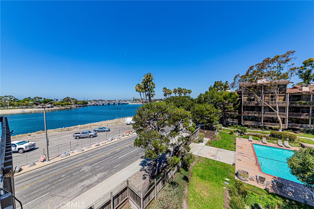 6315 Marina Pacifica Drive S Property Photo 22