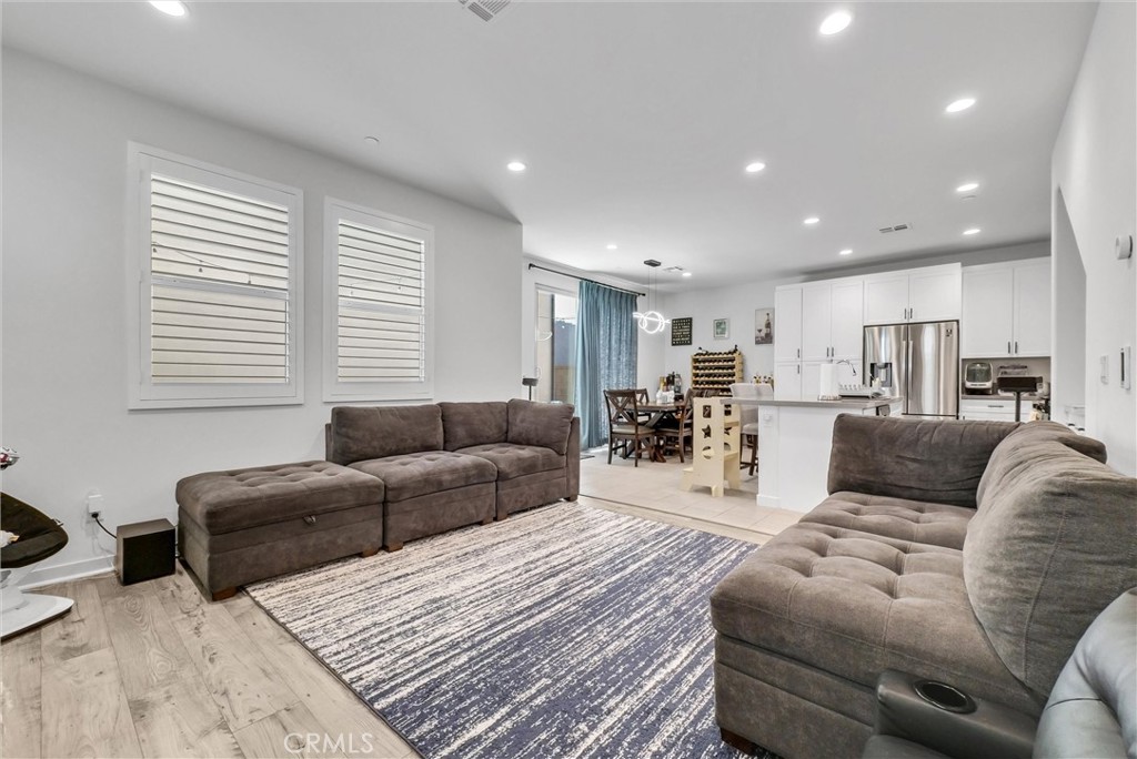 15974 Parkhouse Drive 3 Property Photo 4
