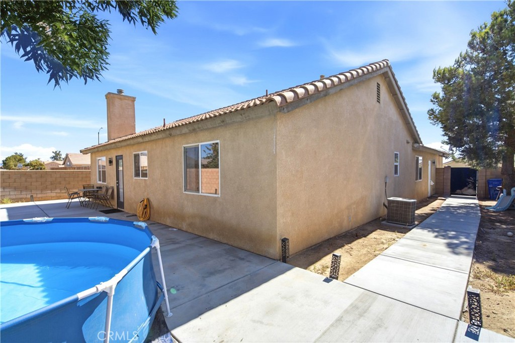 14513 Palm Street Property Photo 33
