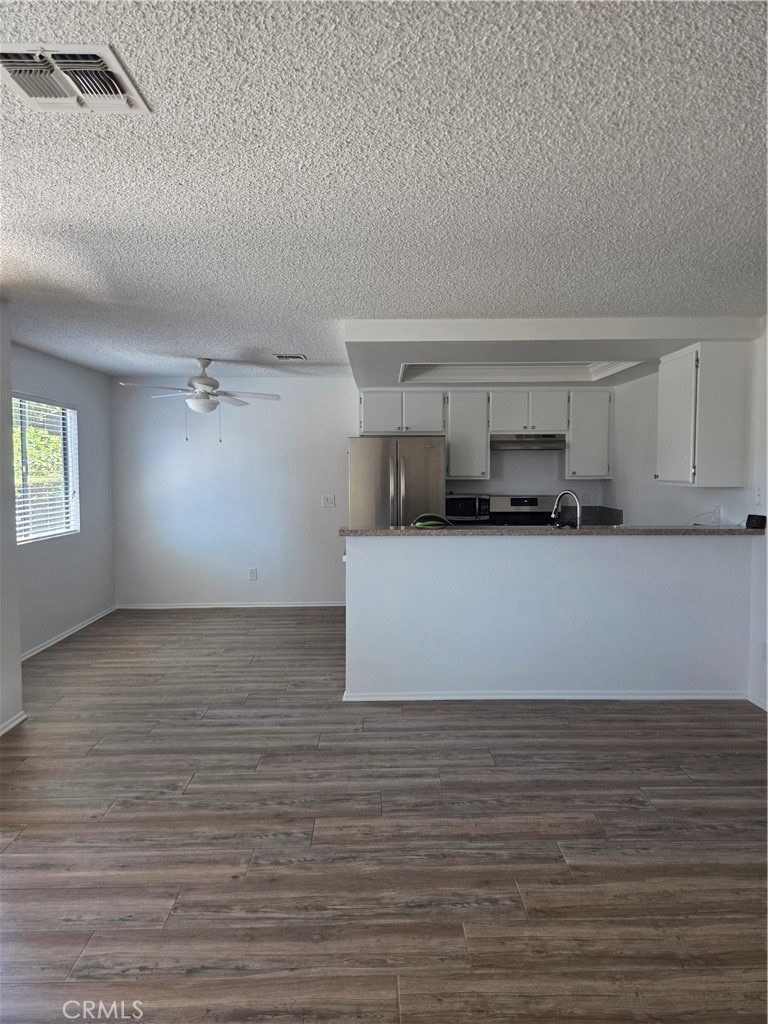 790 Juanita Ave #b Property Photo 6
