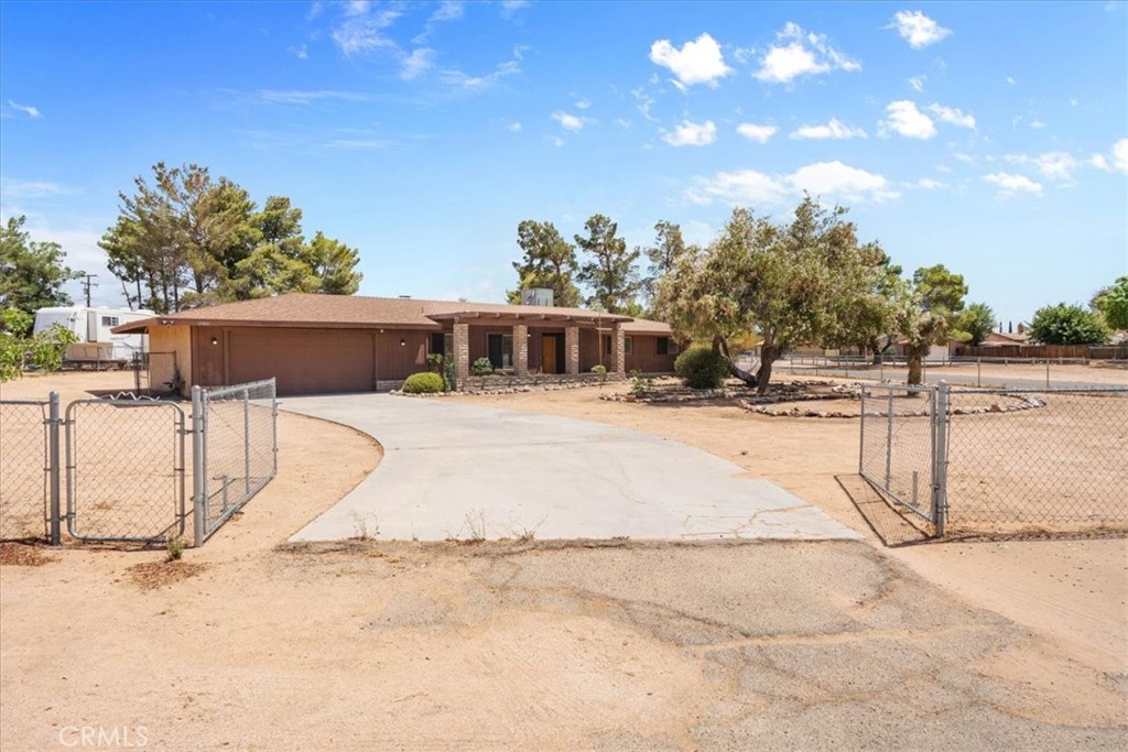 19801 Talihina Property Photo 2