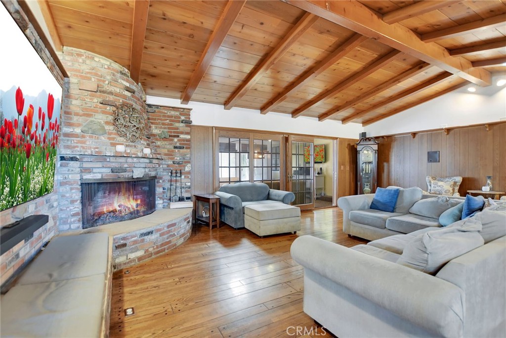 510 Fernshaw Property Photo 2