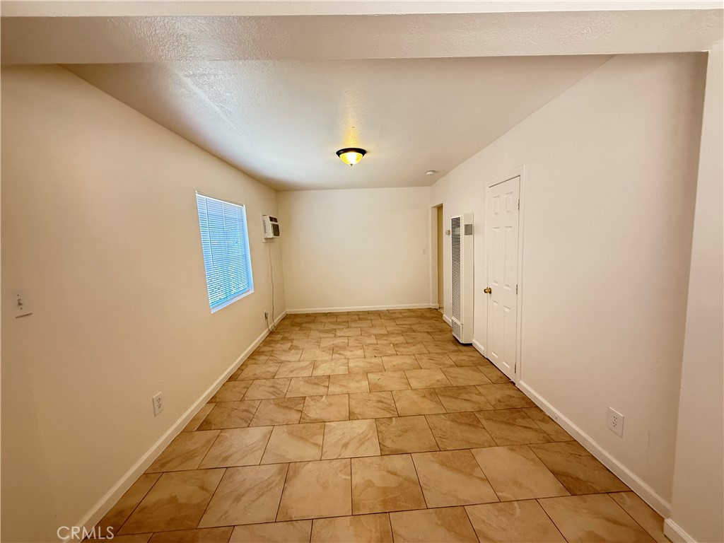 162 N 3rd Property Photo 16