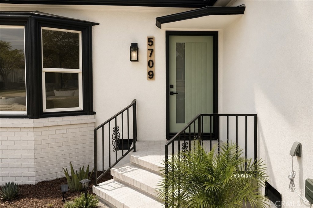 5709 Alviso Property Photo 3