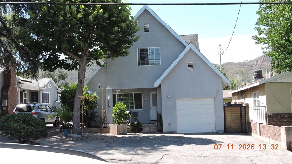 7818 Apperson Property Photo 2